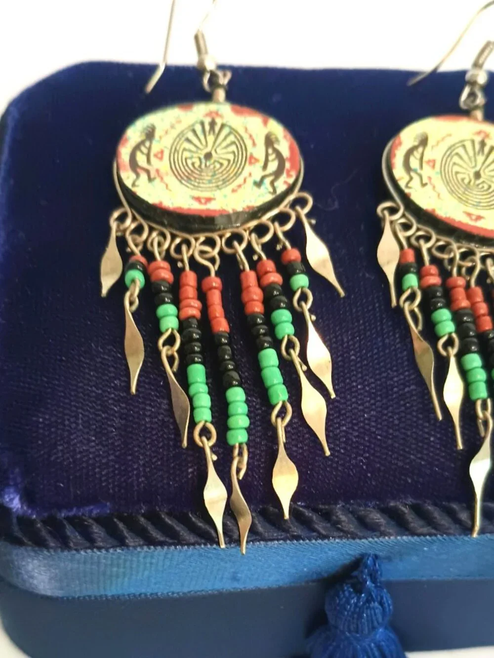 N/A tribal style